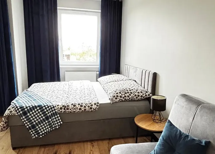 Pogodny 2 Z Parkingiem Podziemnym * Chojnice